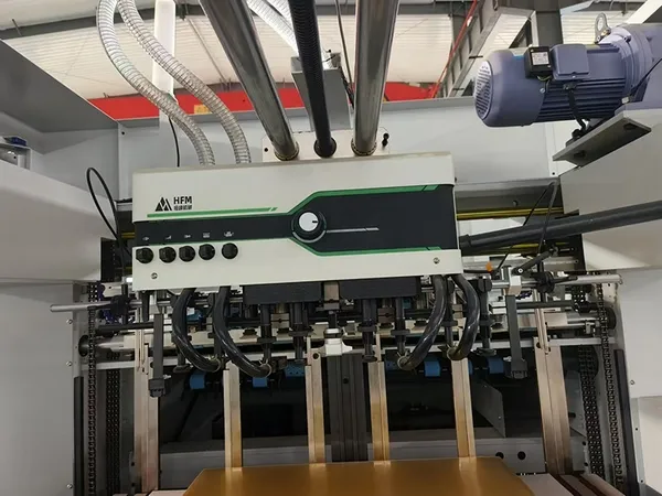 Automatic Flatbed Die Cutting & Foil Stamping Machine (up to 700t)